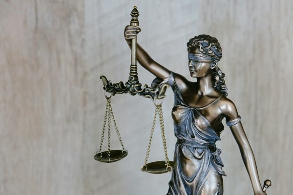 Comment les entreprises peuvent-elles se conformer aux normes anti-corruption internationales ?